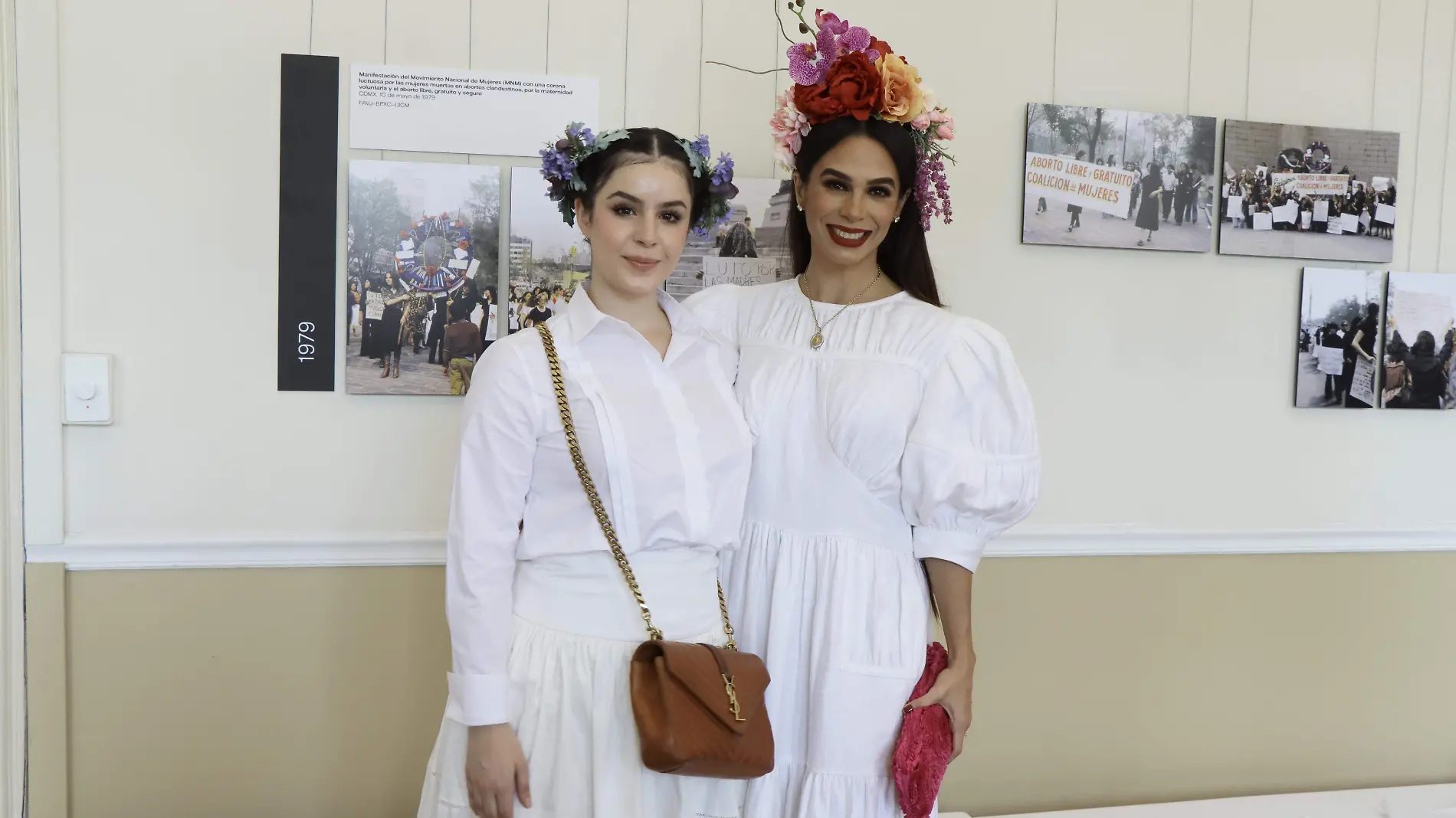 ANA PAULA CAPETILLO Y BIBI GAYTAN (1)